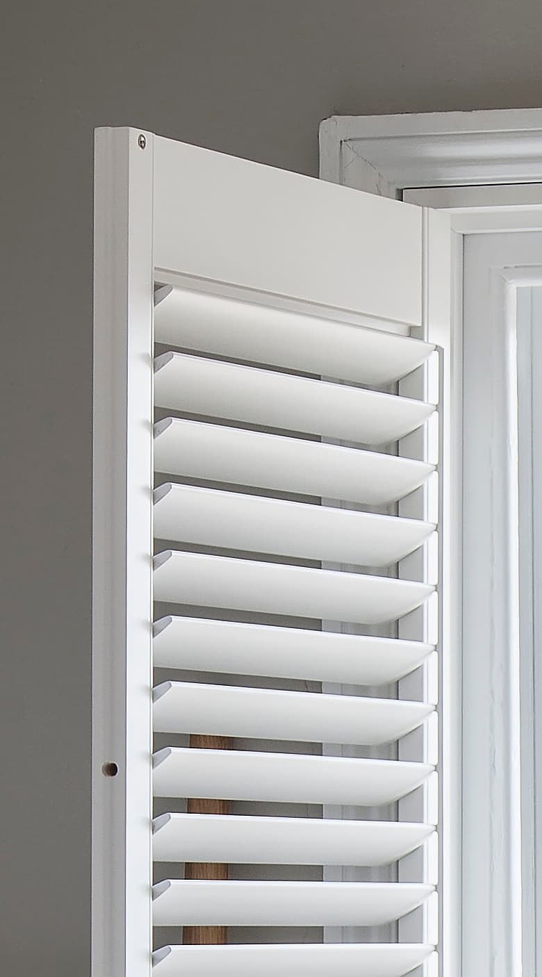 Classic shutter with Clearview tilt